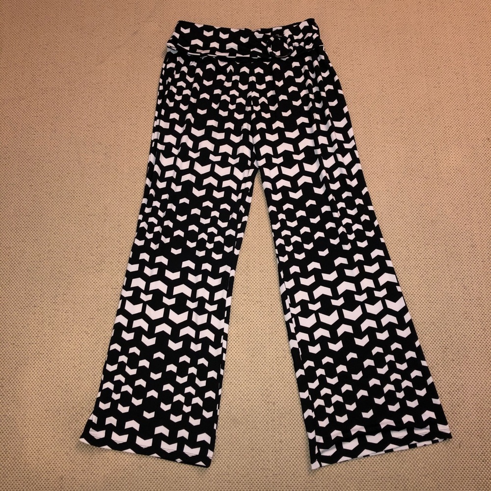 - Robert Louis Palazzo Pants